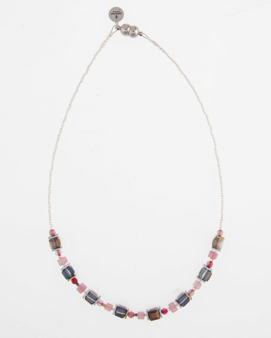 Sparkling pink necklace