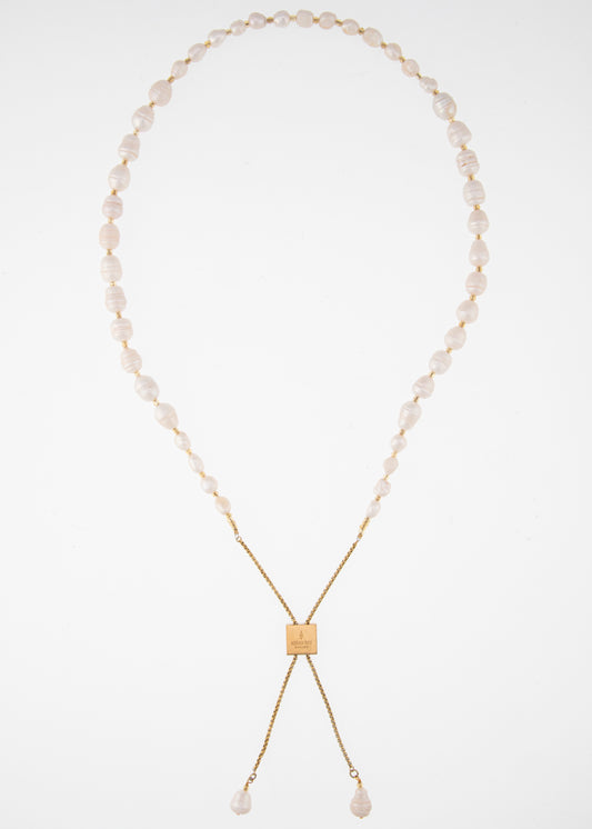 Long pearl slide toggle necklace