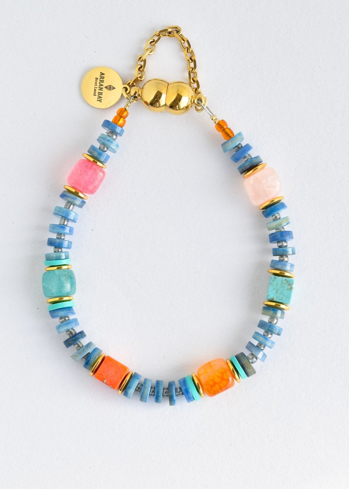 Blue shell and agate bracelet