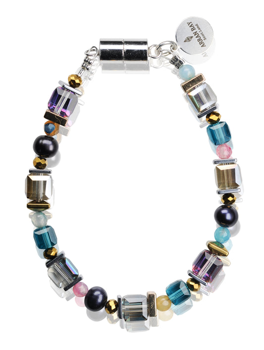 Glass and pearl bracelet