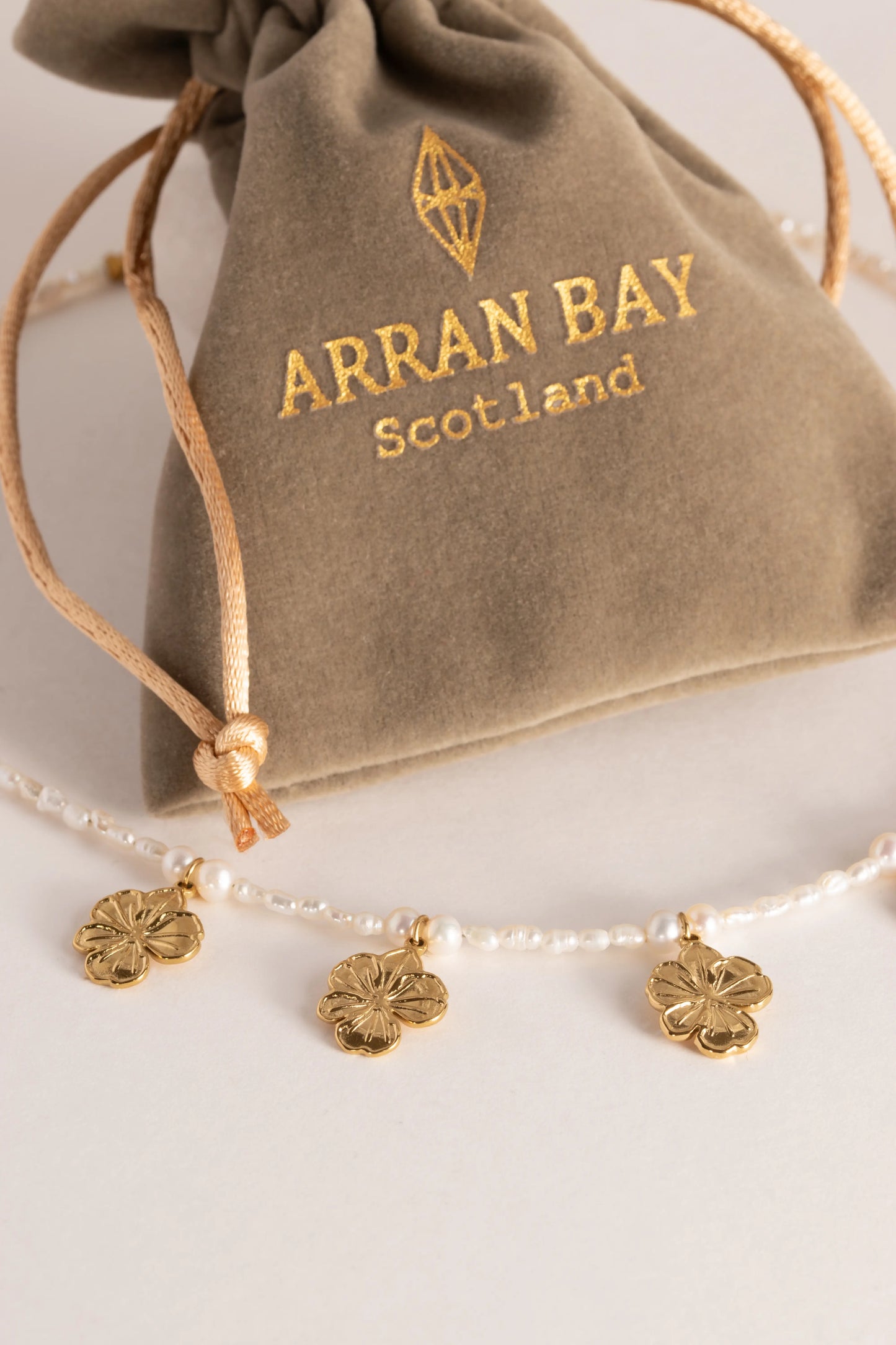 Daisy & Pearl Charm Necklace
