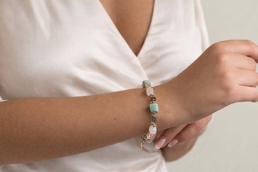 Rose quartz gemstone and aqua gemstone bracelet