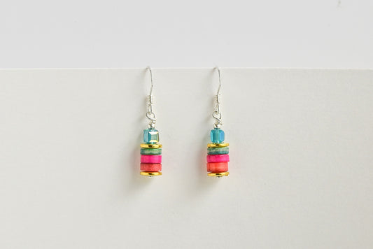 Multicolour shell earrings
