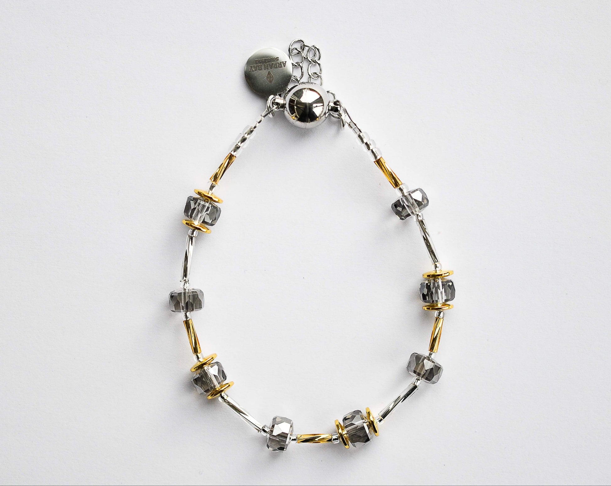 Bracelet with gold and silver glass beads