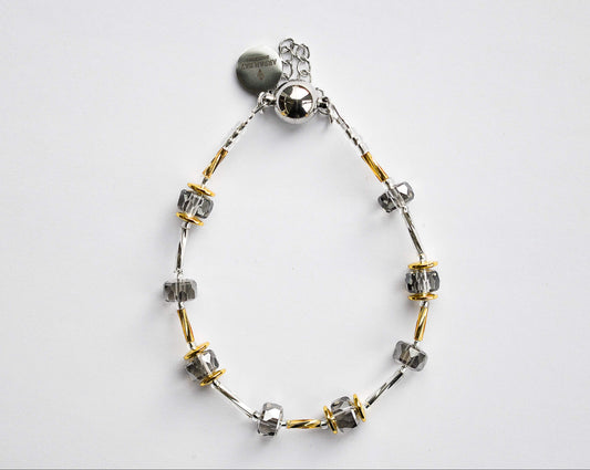 Bracelet with gold and silver glass beads